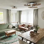 Wilk I Sowa Дом отдыха Zalakowo