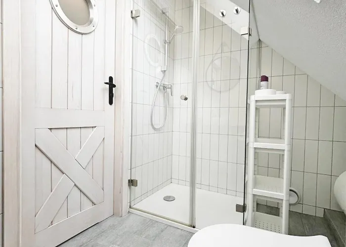 Semesterbostad Wilk I Sowa Zalakowo