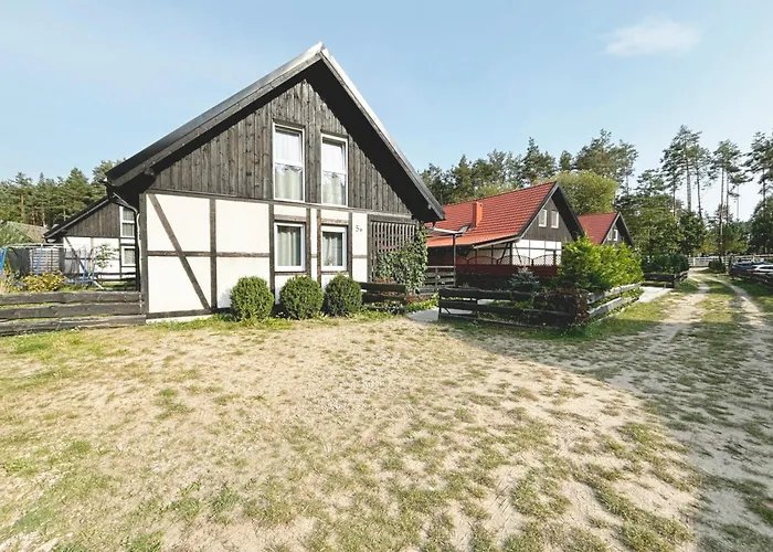 Semesterbostad Wilk I Sowa Zalakowo